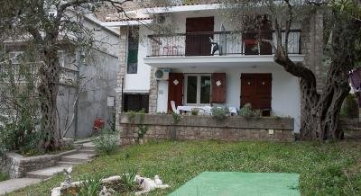 Apartmani Vinka, Privatunterkunft im Ort Petrovac, Montenegro