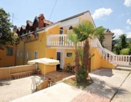 Villa Varglien, alloggi privati a Opatija, Croazia