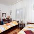 Apartmani Tre Sorelle, Privatunterkunft im Ort Kumbor, Montenegro - spavaca soba
