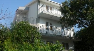 Apartmani Vojka, Privatunterkunft im Ort Dobre Vode, Montenegro