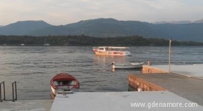 Izdavanje soba, Privatunterkunft im Ort Radovići, Montenegro