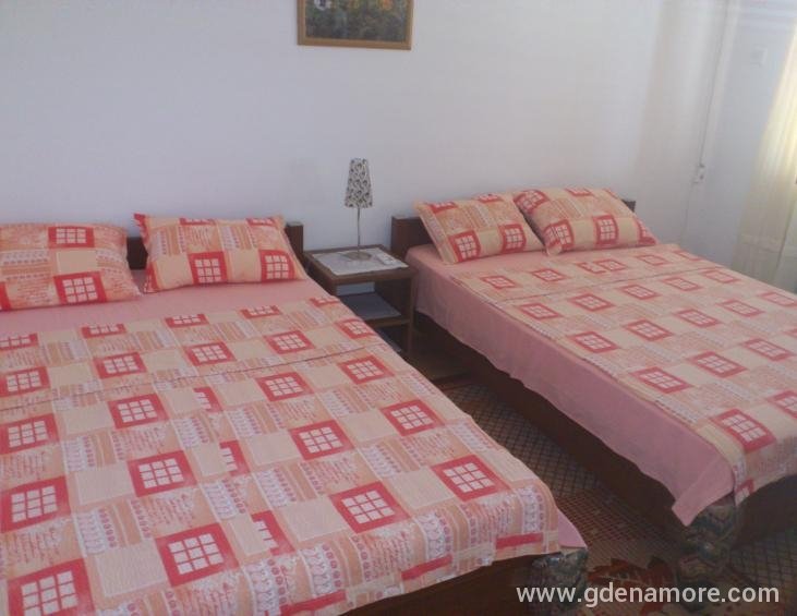 Apartman 2, sprat