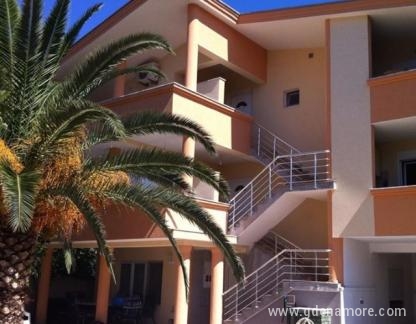 Apartments Rastoder, Privatunterkunft im Ort Ulcinj, Montenegro