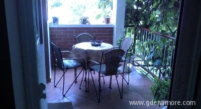 Apartman-more, Privatunterkunft im Ort Budva, Montenegro