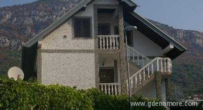 kuca catovic und stange, Privatunterkunft im Ort Šušanj, Montenegro