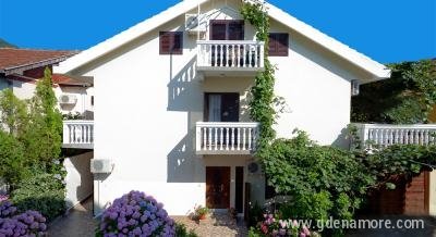 Apartmani Ratkovic, alloggi privati a Tivat, Montenegro