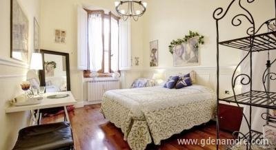 MAISON MANFREDI FLORENCE, Privatunterkunft im Ort Toscana, Italien