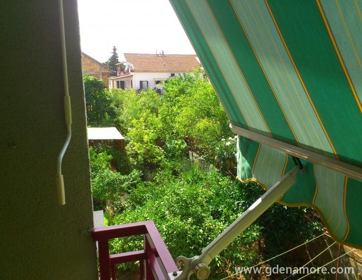 Apartman 3, sprat