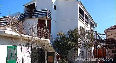 apartmani stipe, Privatunterkunft im Ort Vodice, Kroatien