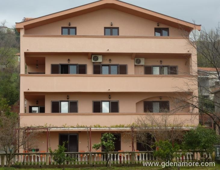 Apartmani Kod Čeda
