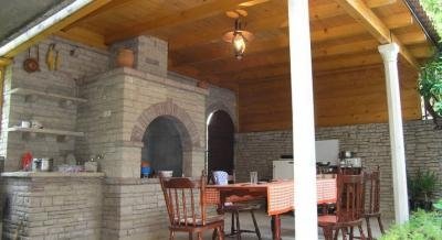 Izdajem sobe u Herceg Novom, Privatunterkunft im Ort Herceg Novi, Montenegro