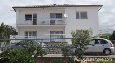 apartman Kabalin, Privatunterkunft im Ort Novi Vinodolski, Kroatien