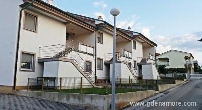 Apartmani Adriana, Privatunterkunft im Ort Vir, Kroatien