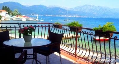 Apartmani Pavlović, Privatunterkunft im Ort Baošići, Montenegro