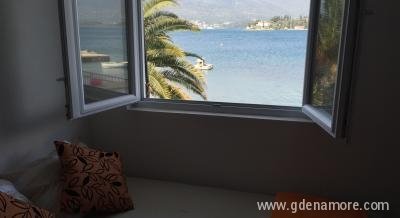 Apartmani Strahinja&Mihailo, Privatunterkunft im Ort Radovići, Montenegro