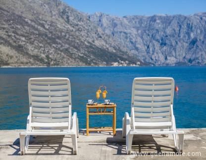 Apartmani Mustur, Privatunterkunft im Ort Donji Stoliv, Montenegro