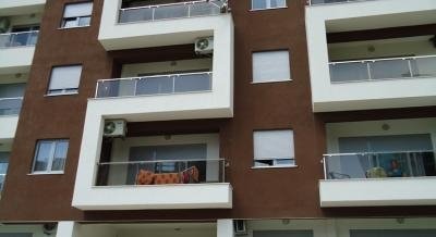 Apartmani Adzic, Privatunterkunft im Ort Budva, Montenegro