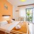 Studio apartmani Petrovic, private accommodation in city Bečići, Montenegro
