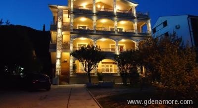 Apartmani Krivokapic, privatni smeštaj u mestu Kumbor, Crna Gora