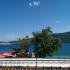 Stan sa mogucnoscu izdavanja odvojeno apartmana (5 osoba) ili sobe sa kupatilom i mini kuhinjom (3 o, Privatunterkunft im Ort Bao&scaron;ići, Montenegro - cetvorokrevetni na obali