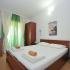 Guest house Andrea, Privatunterkunft im Ort Lastva Grbaljska, Montenegro