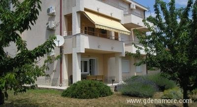Apartmani Krk, Privatunterkunft im Ort Krk, Kroatien