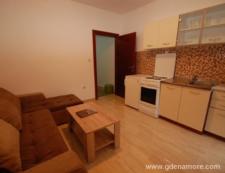 Apartman br.25
