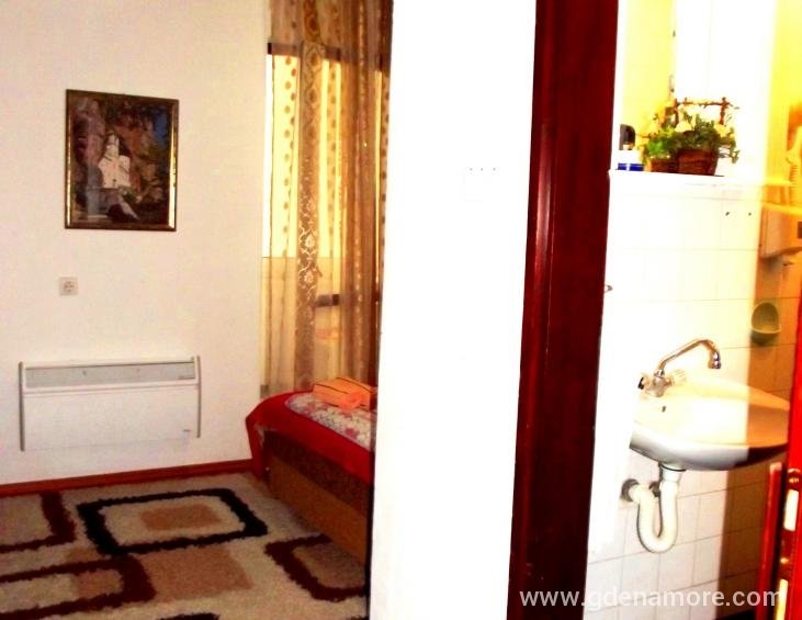 Dvokrevetni apartman 6
