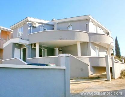 Vila Ema, Magán szállás a községben Dobre Vode, Montenegr&oacute; - ALEM APARTMANI