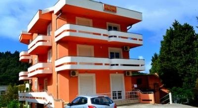 Apartmani Vlado i Emina, Privatunterkunft im Ort Sutomore, Montenegro