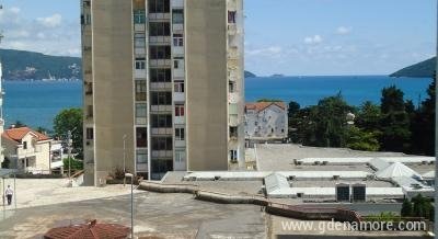 Stan u Igalu, Privatunterkunft im Ort Igalo, Montenegro