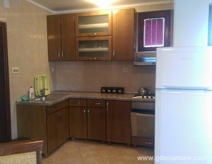 Apartman 4