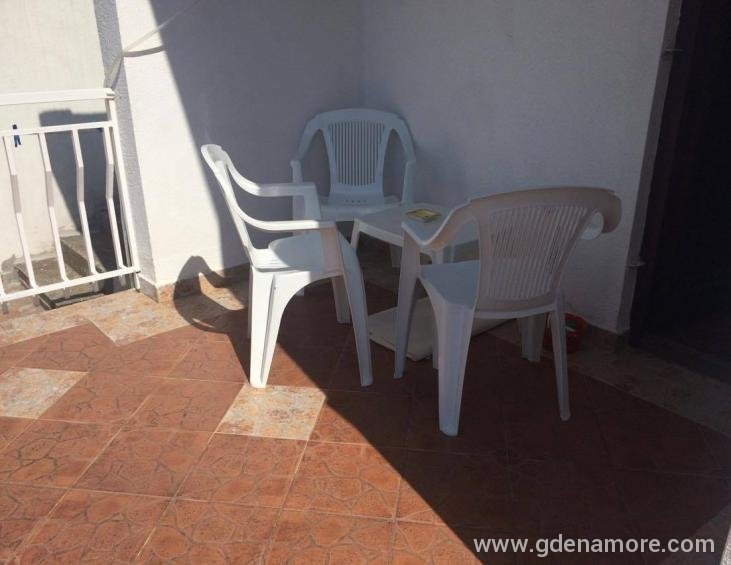 Apartman 4