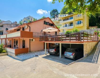 Apartman BIS 1, Privatunterkunft im Ort Prčanj, Montenegro