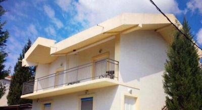 Apartmani i Sobe u Baru na 50m od mora!, Privatunterkunft im Ort Sutomore, Montenegro