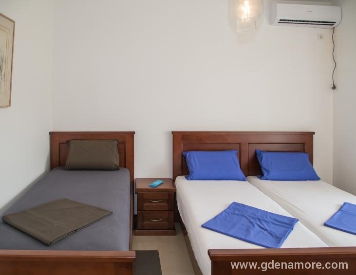 Trokrevetni apartman