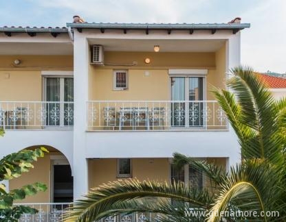 Afkos Apartments, Privatunterkunft im Ort Polihrono, Griechenland