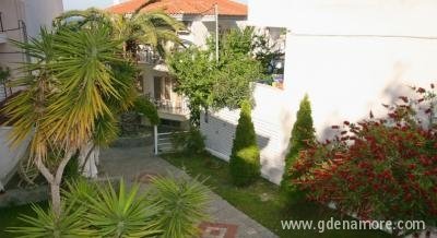 Anatoli Apartments, Privatunterkunft im Ort Polihrono, Griechenland