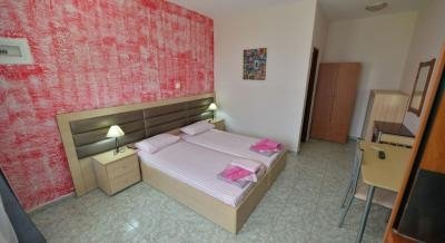 Anna-Christina Apartments, Privatunterkunft im Ort Metamorfosi, Griechenland