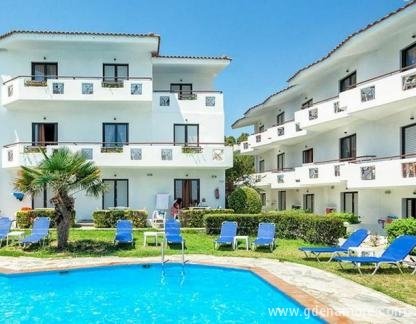 Dolphin Beach Hotel  , Privatunterkunft im Ort Possidi, Griechenland