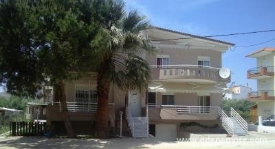 VILA DAFNI, Privatunterkunft im Ort Orfynio Beach, Griechenland