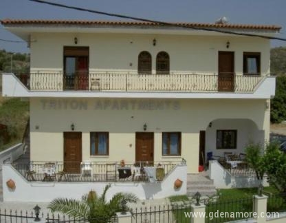 Triton Apartments, Privatunterkunft im Ort Nea Skioni, Griechenland