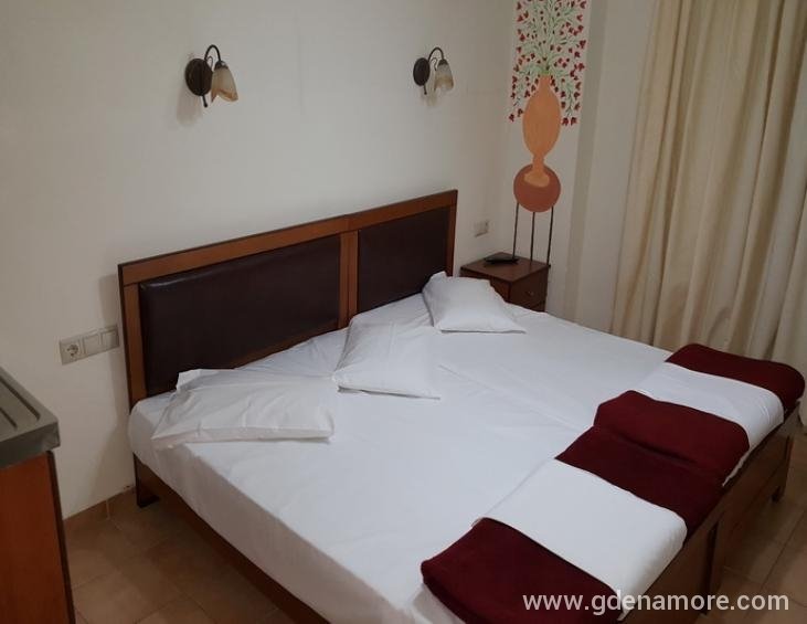VILA NARCIS, Olympic Beach