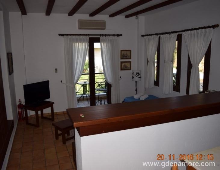 Vila Dina Sivota