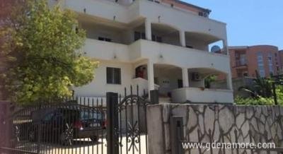 Sabina Apartmani, Privatunterkunft im Ort Dobre Vode, Montenegro