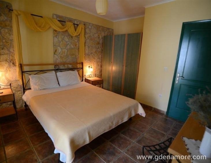 Vila Katero ex Parasole Sivota