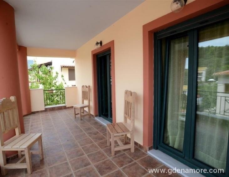 Vila Katero ex Parasole Sivota