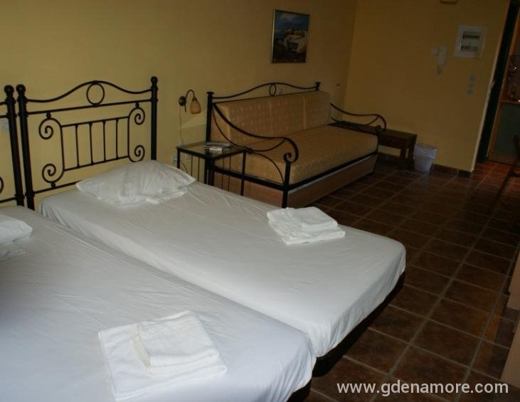 Vila Katero ex Parasole Sivota