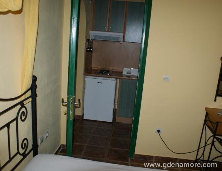 Vila Katero ex Parasole Sivota