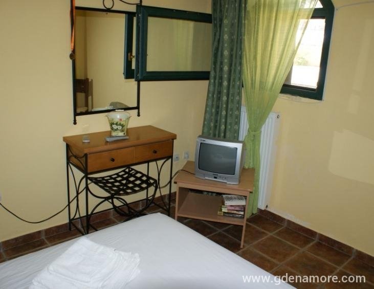 Vila Katero ex Parasole Sivota